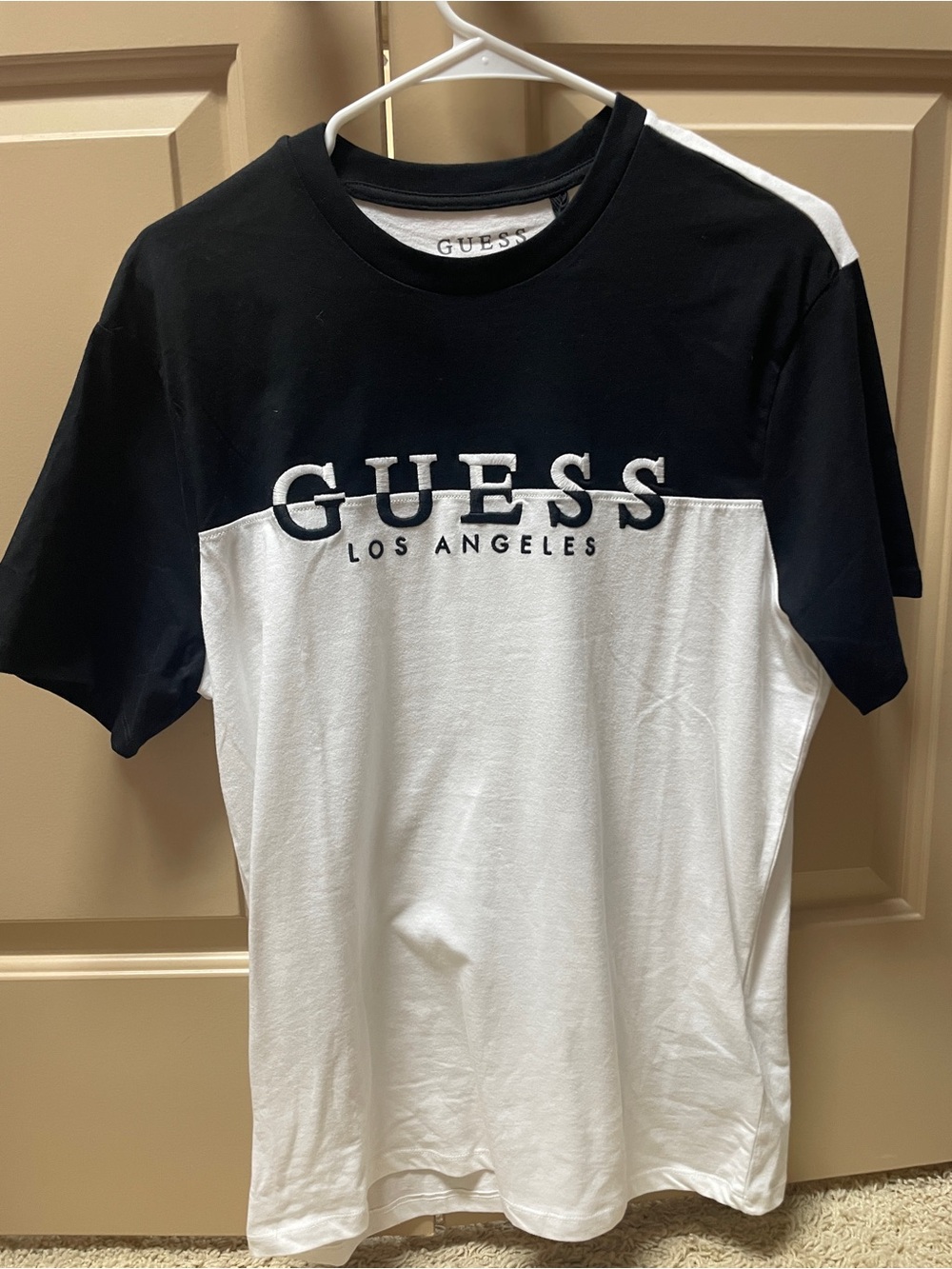 GUESS Men’s Black and White Colorblock Logo Tee